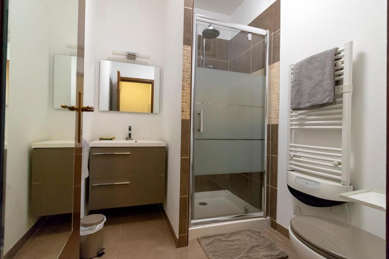 בורגו Appartement Maenat מראה חיצוני תמונה