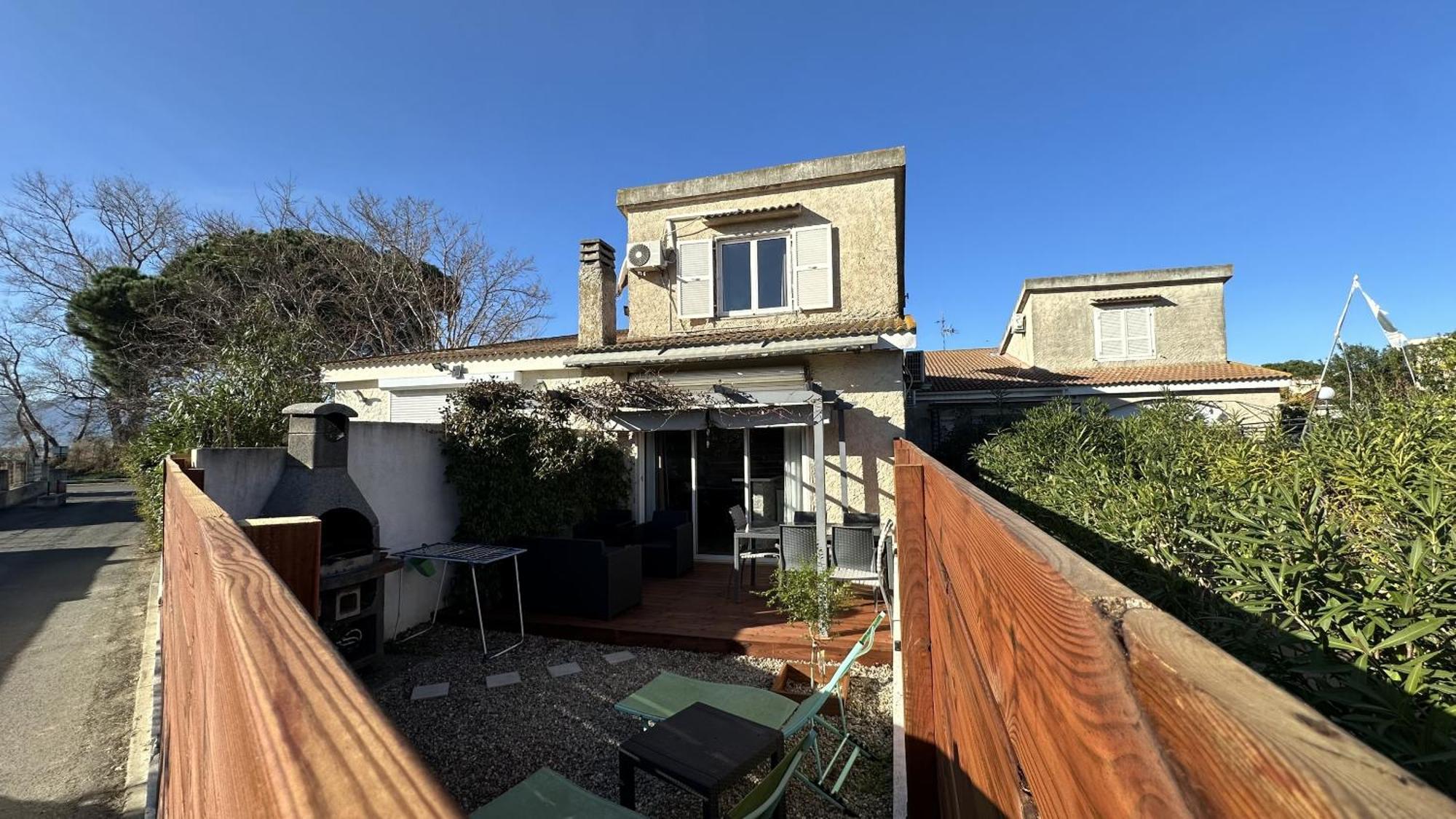 בורגו Appartement Maenat מראה חיצוני תמונה